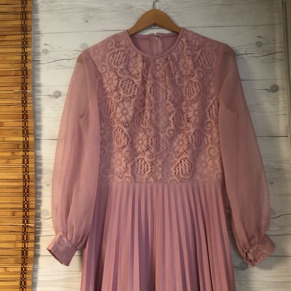 Vintage Lace A Line Dress Acordion Skirt Sleeve - Picture 3 of 8